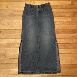 Unionbay Jean Skirt Women’s Size Zero Denim Medium Wash Long Slits On Side